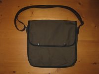FREEWHEELERS (フリーホイーラーズ) ”WAXED COTTON FIELD BAG” col. DARK OLIVE