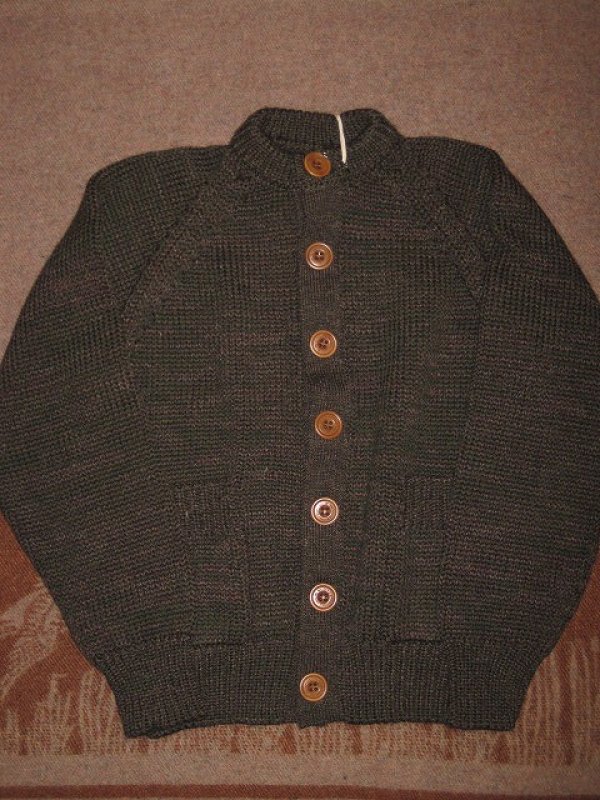 画像1: FREEWHEELERS (フリーホイーラーズ)  ”HIGHLANDER” KNITTING WOOL CARDIGAN col. GRAINED OLIVE (1)